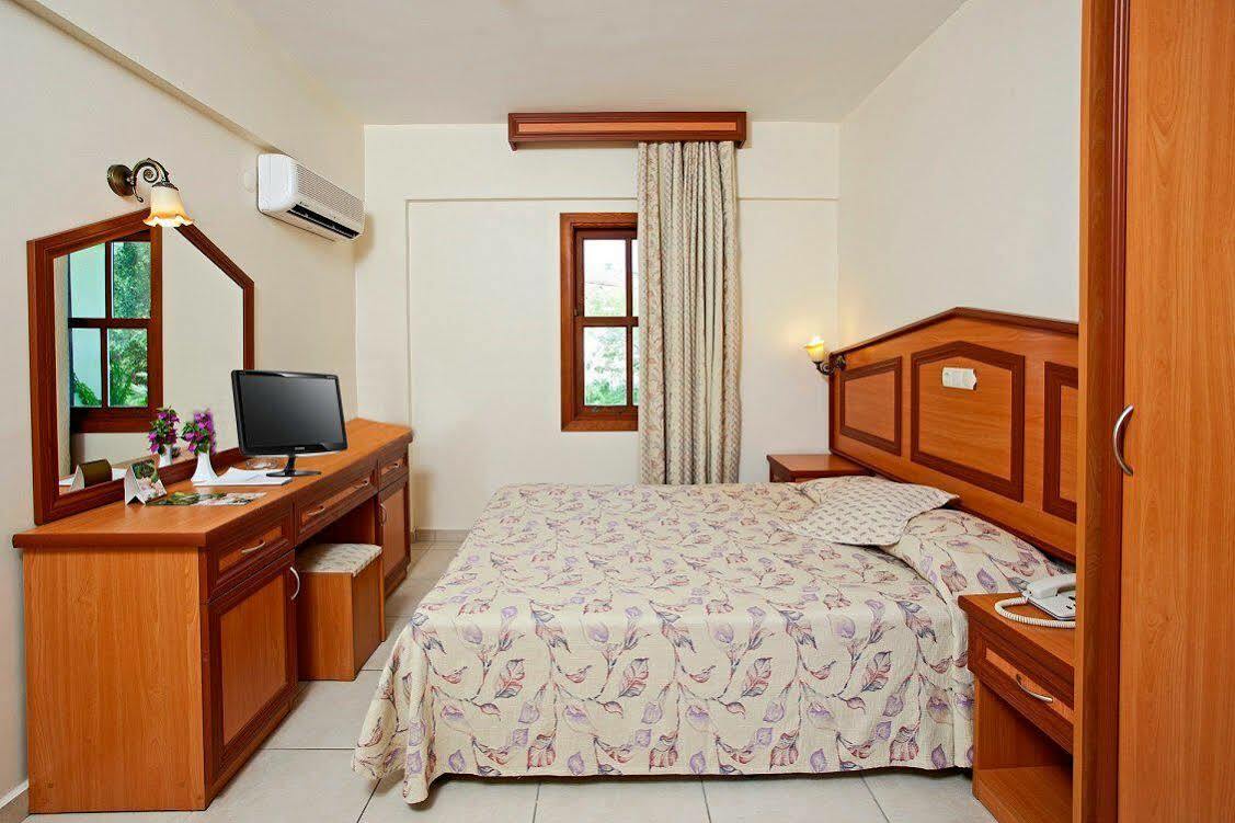 Katranci Park Hotel 페티예 외부 사진