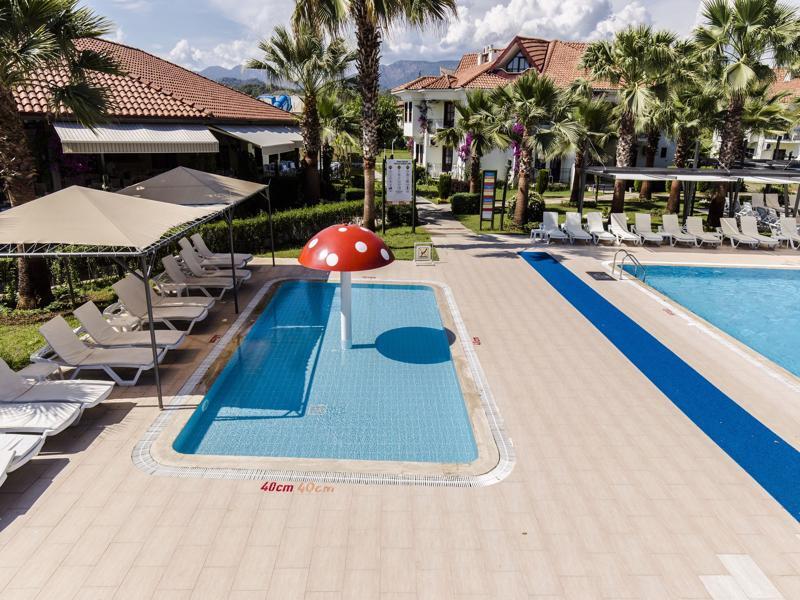 Katranci Park Hotel 페티예 외부 사진